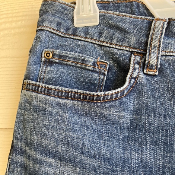 NWT Lee Women's Midrise Capri - Picture 3 of 11